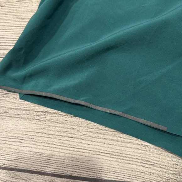 🍋Men’s Lululemon Surge Lined Short 6” size M teal🍋